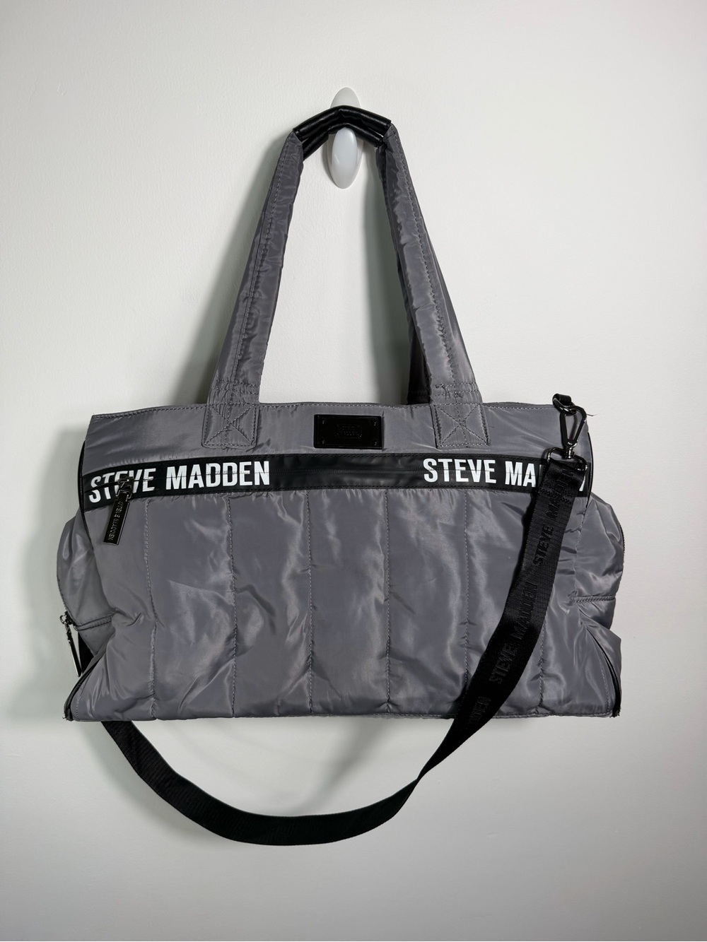 Steve Madden Gray Quilted Duffel Logo nylon travel bag w strap 3 compartments